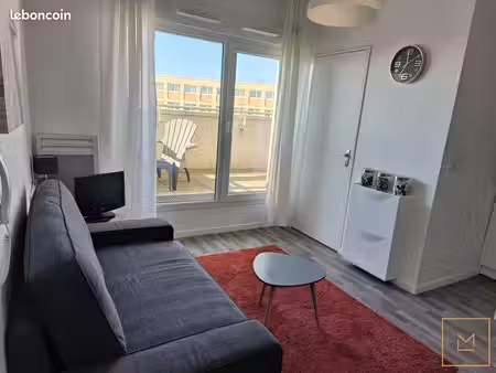 studio 1 pièce 18 m²