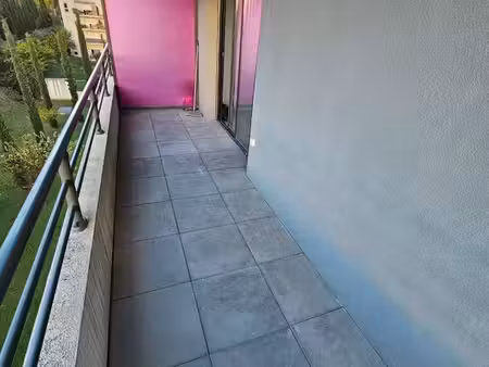 t2 montpellier