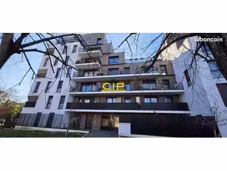 parking/box 5 m² noisy-le-grand