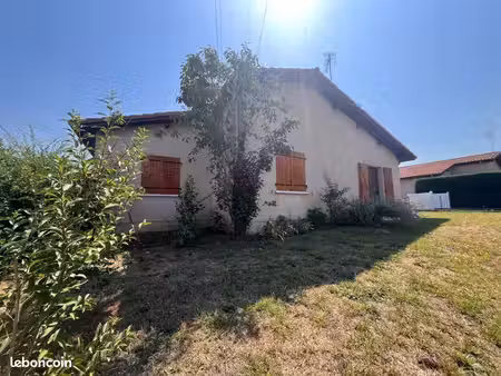 villa 88 m² narrosse