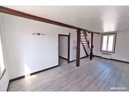 a louer appartement t3  duplex  52 m² +1 parking sécurisé