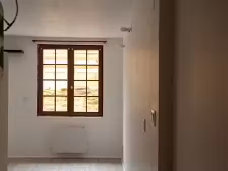 appartement rdc avec cour
