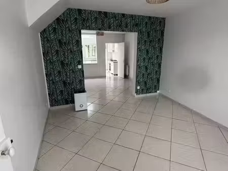 maison 3 pièces 80 m²