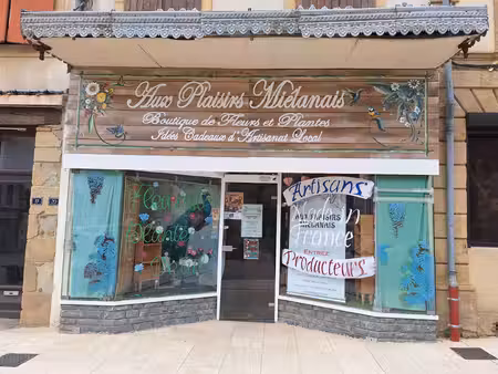 urgent immeuble à vendre au cœur du centre historique de miélan ! 50 000 € prix ferme et n
