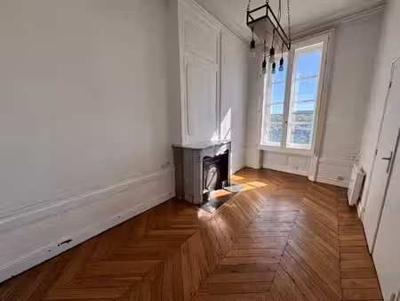 appartement t2 bis 45.69 m2