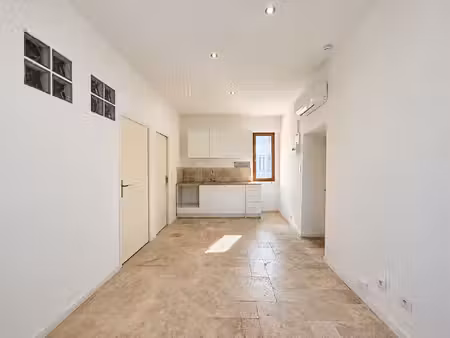 location non meublée - t2 - 30m2 - 13011