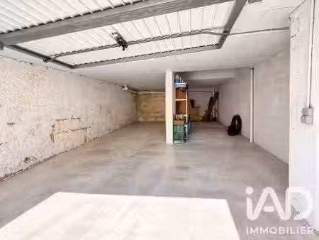 vente garage 50 m²