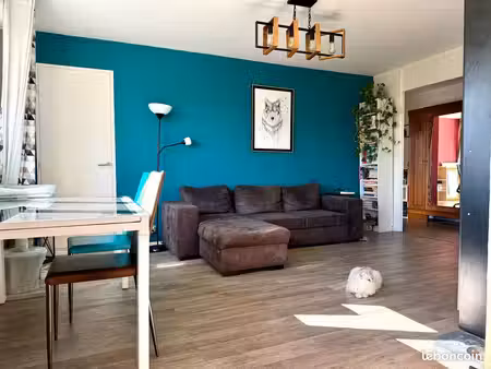 appartement 4 pièces 94 m²