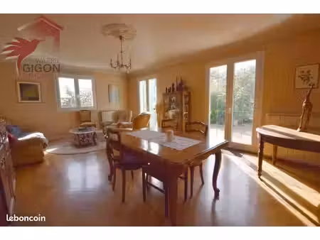 maison 6 pièces 135 m²