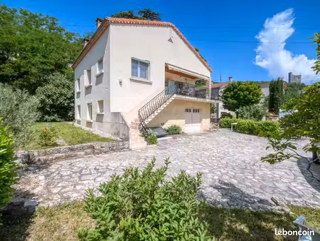 maison en plein cœur de crest
