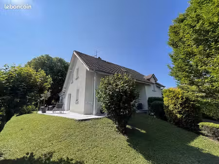propriété 7 pièces 150 m²