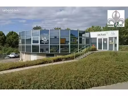 local commercial 77 m² besançon