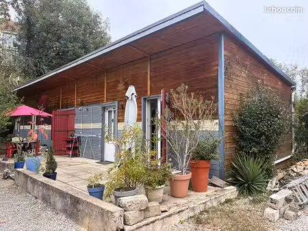 maison 3 pièces 80 m²