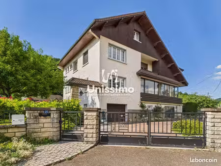 propriété 11 pièces 295 m²