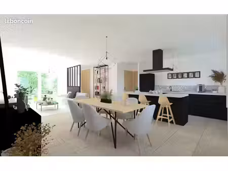 villa 4 pièces 80 m²