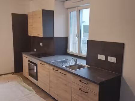 appartement entièrement refait à neuf  centre-ville