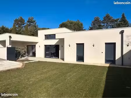 maison contemporaine  130 m² aux portes de mours saint eusèbe