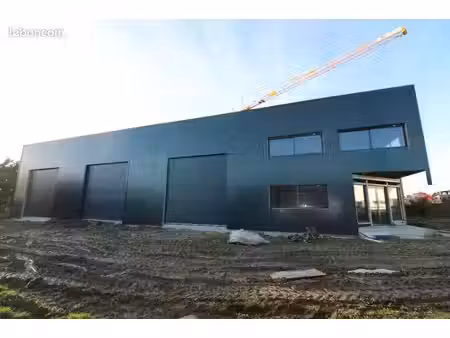 entrepôt 500 m² saint ouen de thouberville