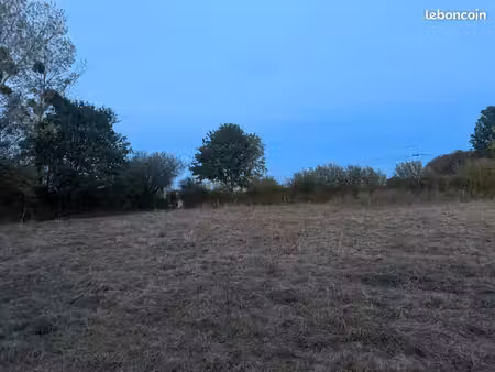terrain 1 786 m² saint benoit des ombres