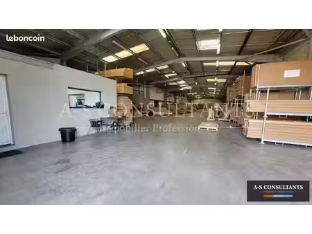 local d'activite 2690 m² saint-rambert-d'albon