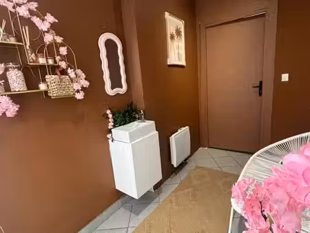 local commercial