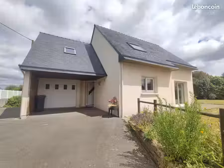 maison lumineuse de 2003