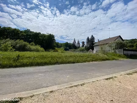 terrain à bâtir de 1432 m² à droue-sur-drouette (28)