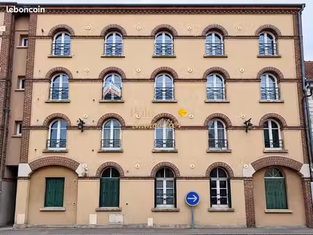 studio 1 pièce 25 m²