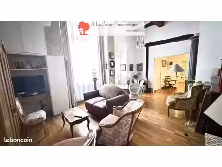 appartement 3 pièces 82 m²