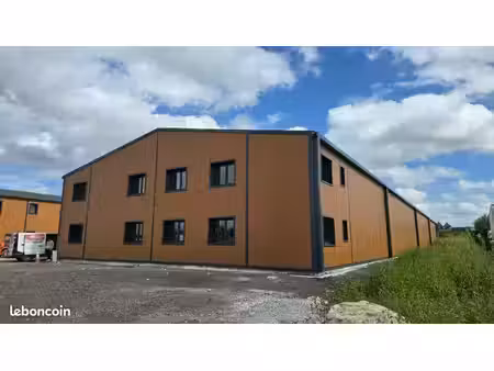 local d'activite 1440 m² bourg achard