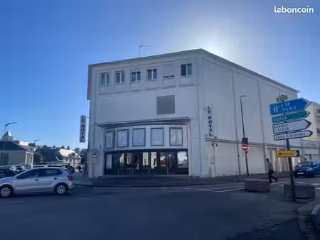 local commercial 1 200 m²