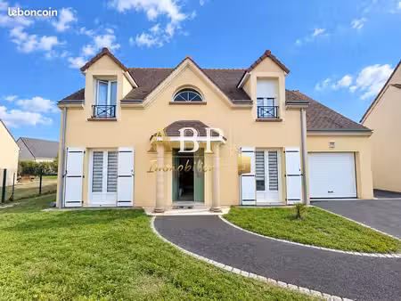 maison 6 pièces 156 m²