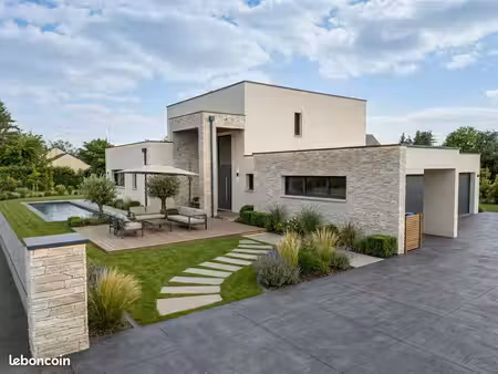 maison 6 pièces 170 m²