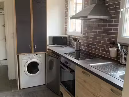 charmant f2 en cœur de ville