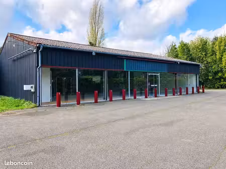 local commercial 300m2