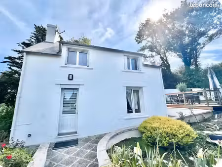 ? à vendre – maison avec jardin et terrasse bois à fouesnant  à 2 km de la plage
