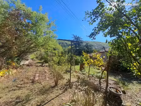 terrain 567 m² gagnières