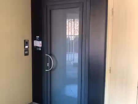 214 m carrés de plain pied en coeur de ville