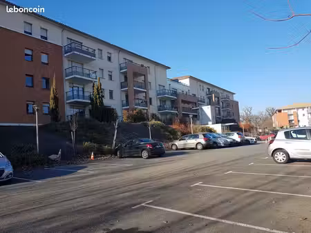 beau t1 meublé  terrasse  parking  résidence sécurisée quartier ramassiers aerospace (31 c
