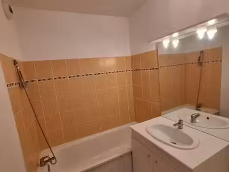 appartement t2 41m2