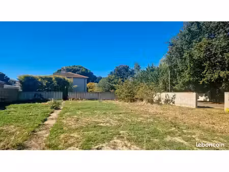 eaunes centre  terrain constructible