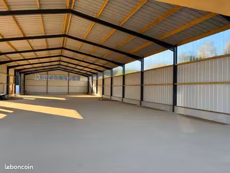 location  bâtiment de stockage  local  artisanal ou commercial