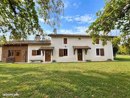 maison 5 pièces 143 m²
