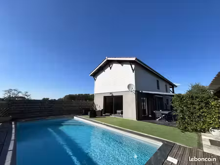 maison 6 pièces 143 m²