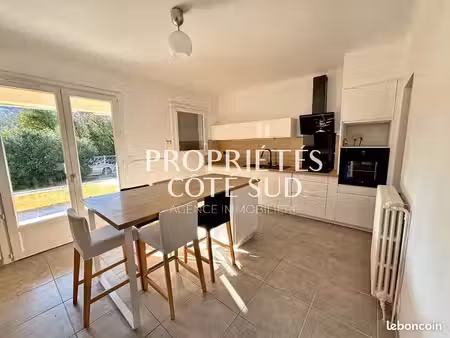 villa 5 pièces 130 m²