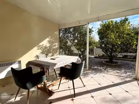 villa 4 pièces 76 m²
