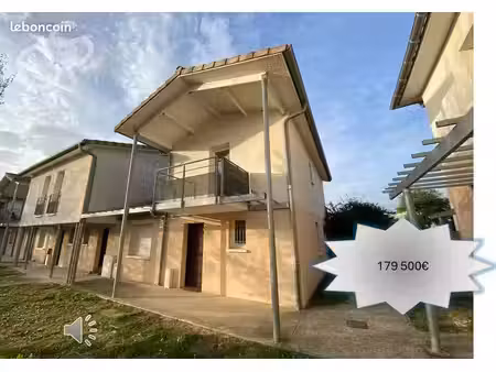 villa t3 64.29 m2 - mitoyen 1coté^- résidence sécurisée