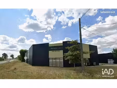 boutique 210 m² pessac