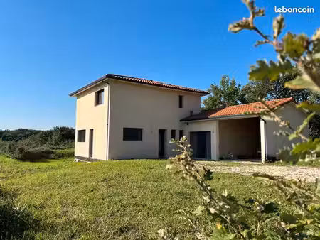 vente maison 107 m² 1/3  grand terrain  32220 cadeillan