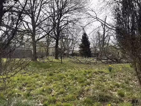 terrain à bâtir de 762 m² à saint-laurent-medoc (33)